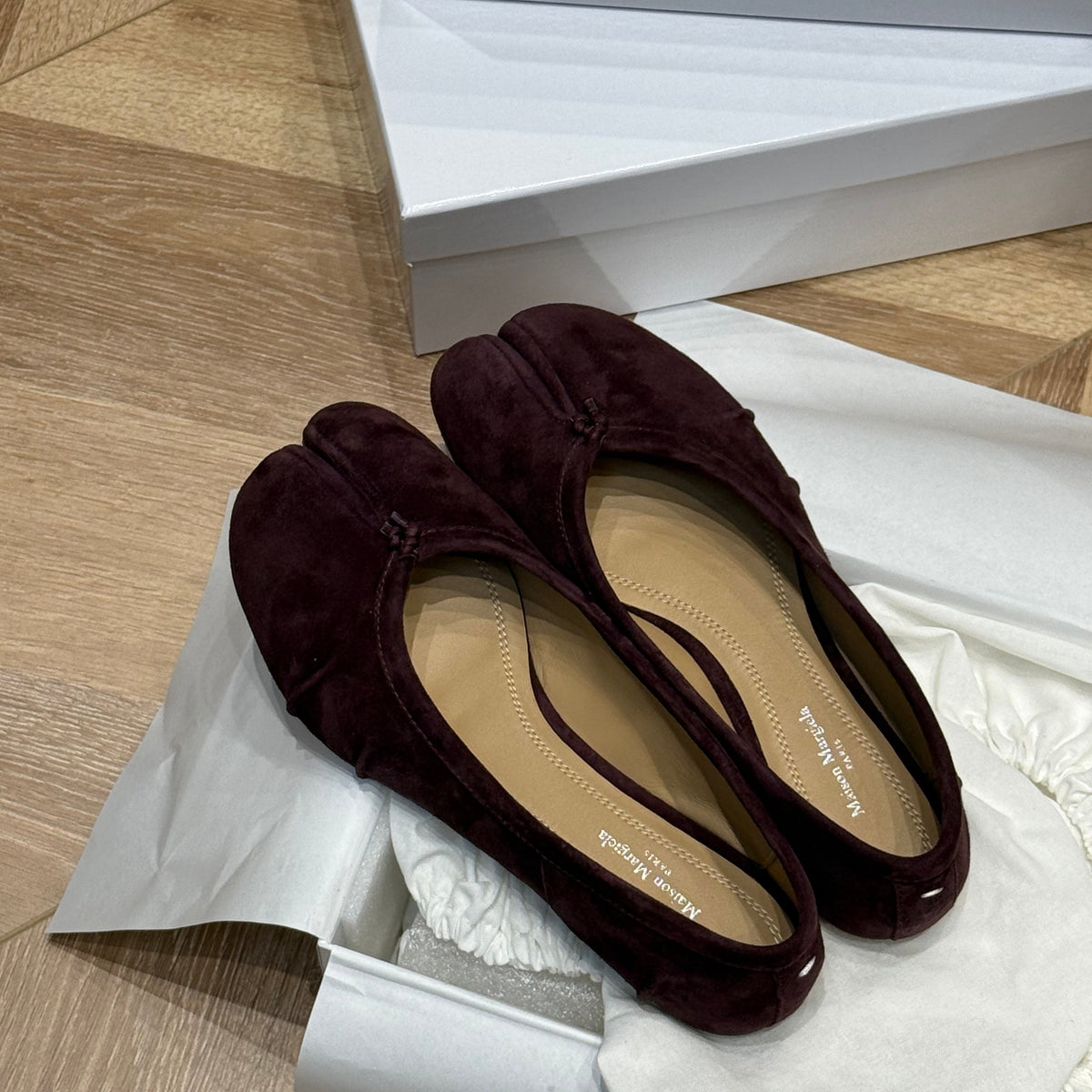 MAISON M TABI BALLET FLATS