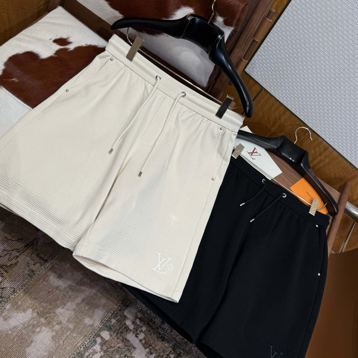 LOU SHORTS