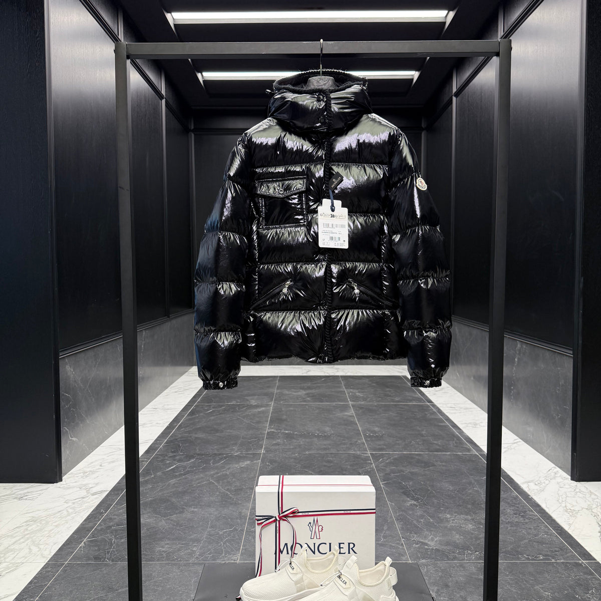 MONC GLAREINS JACKET