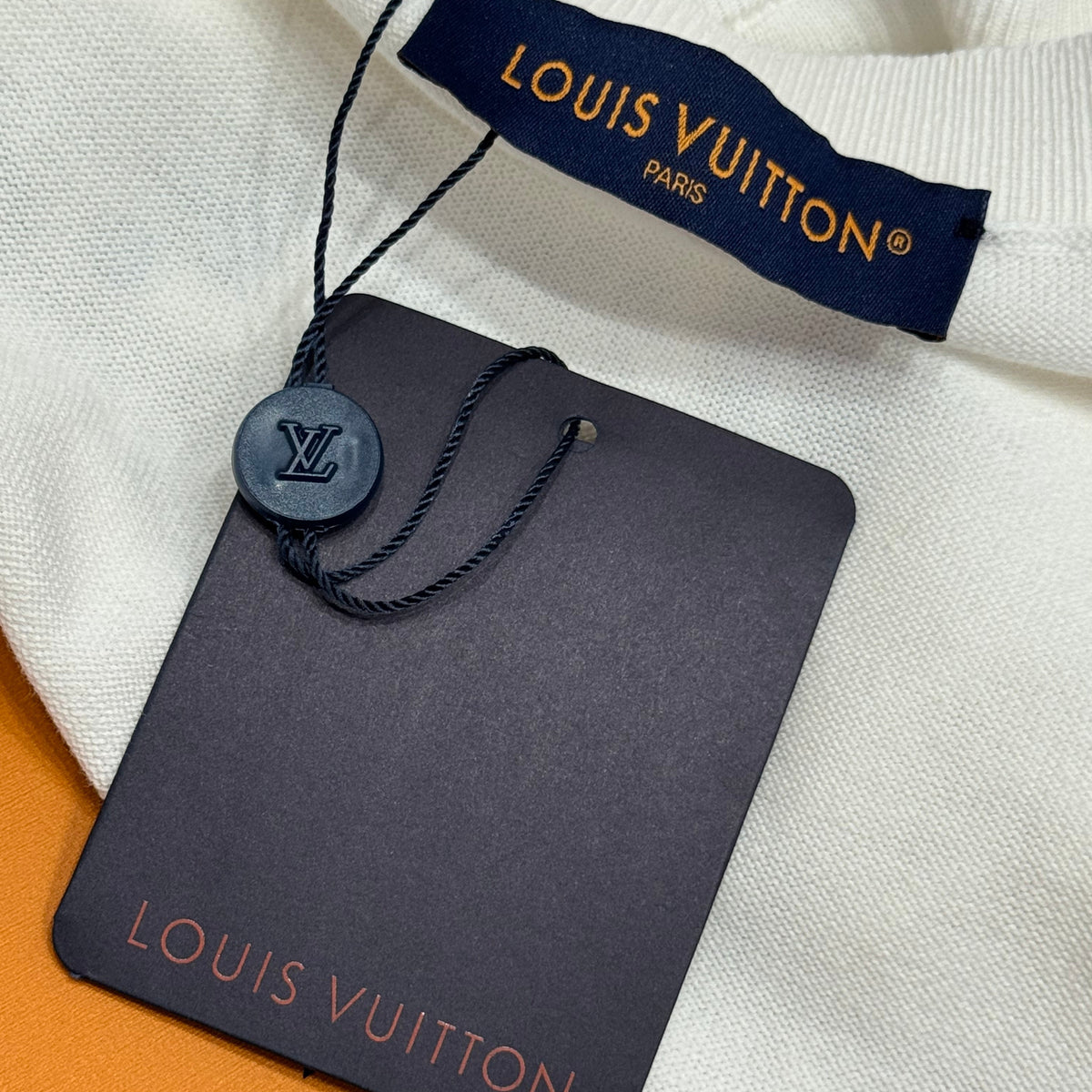 LOU T-SHIRT