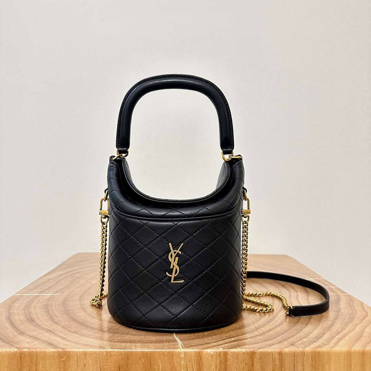 SL GABY BUCKET BAG