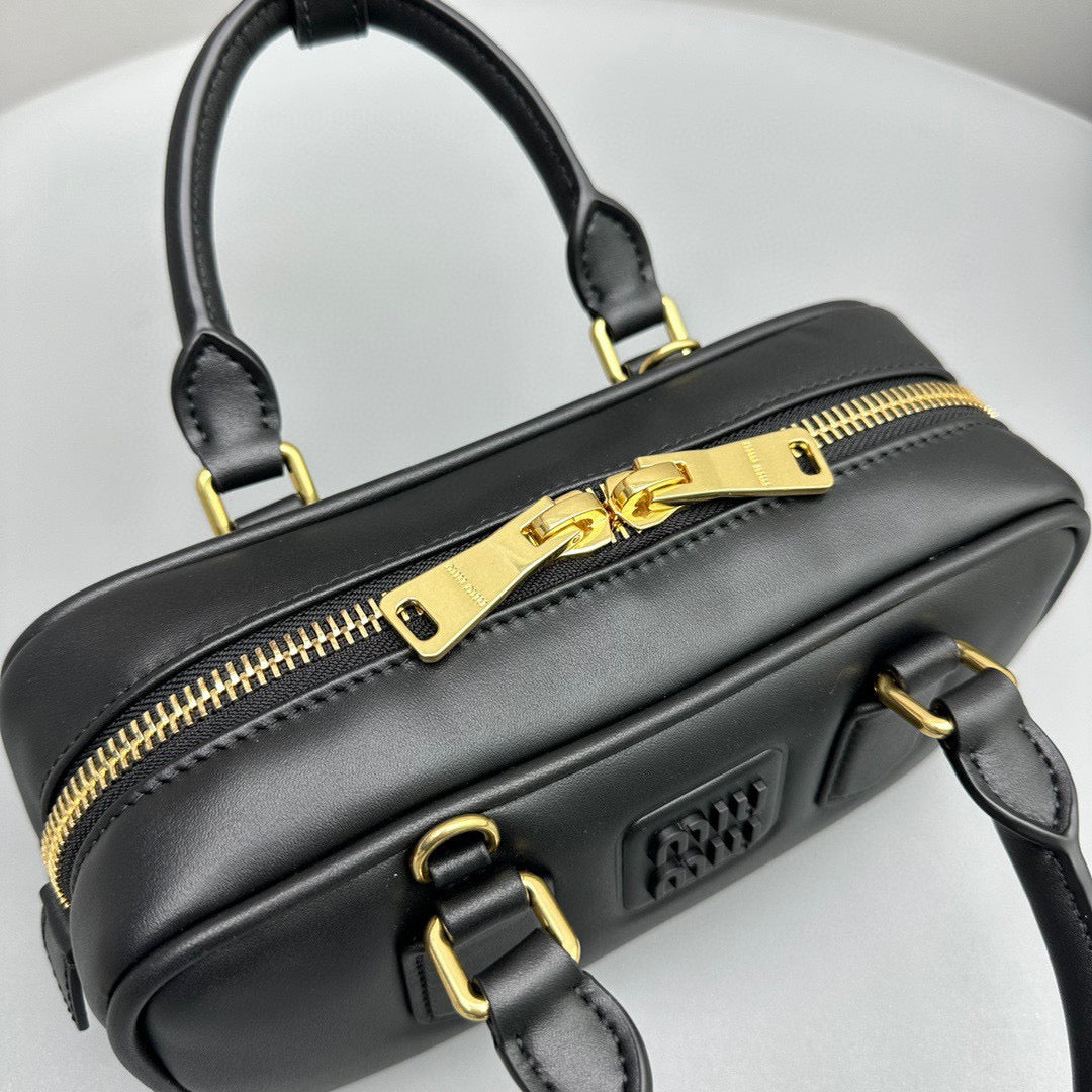 MIU M ARCADIE BAG