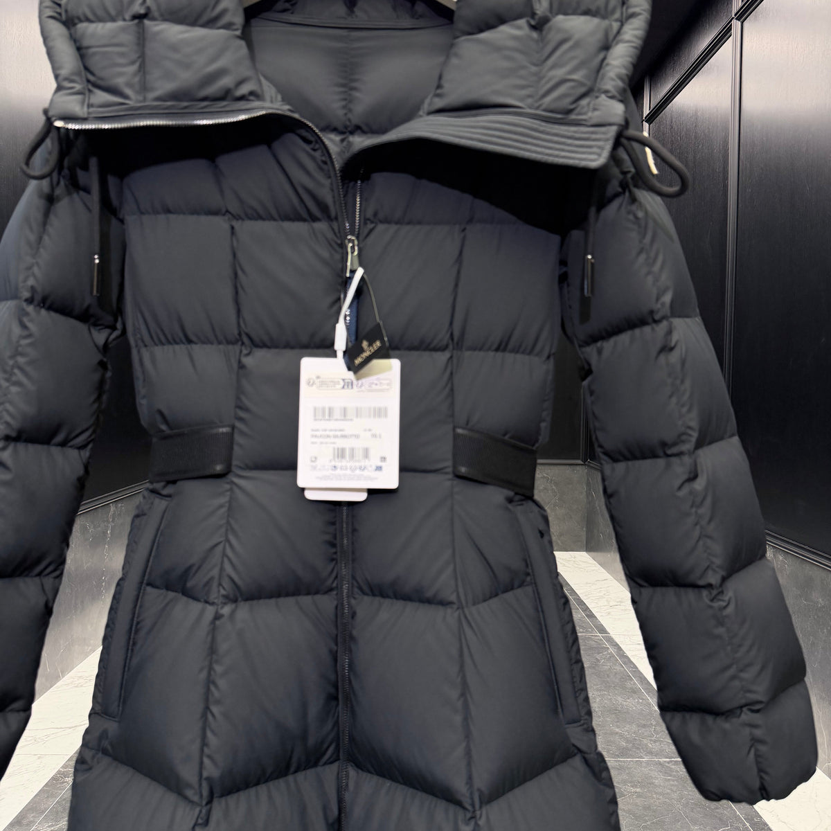 MONC FAUCON COAT