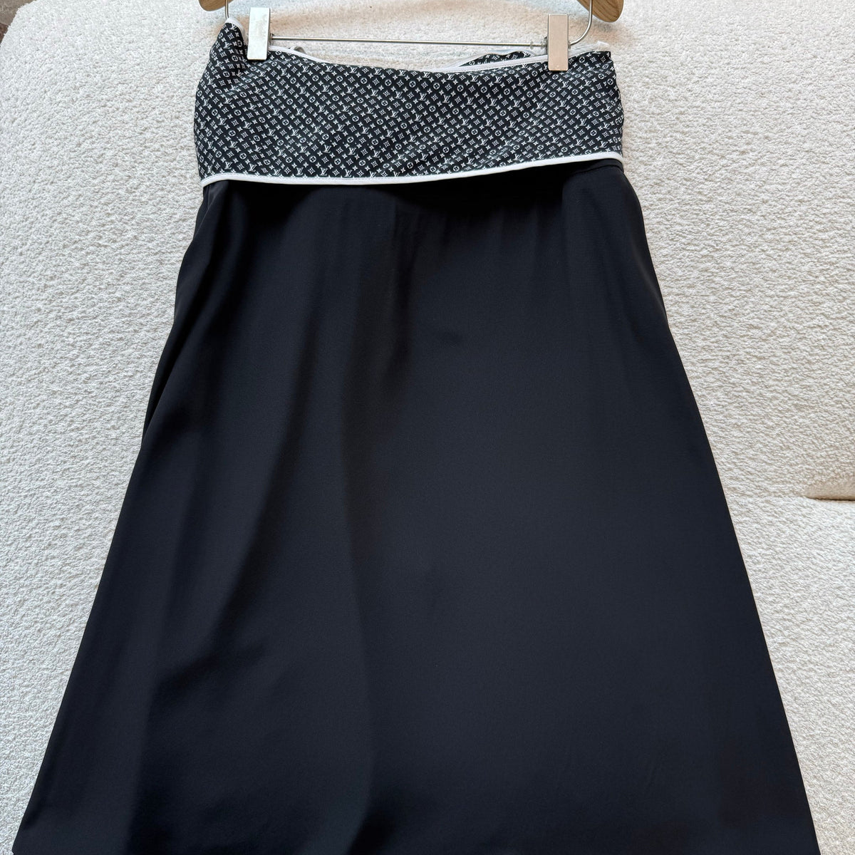 LOU SKIRT