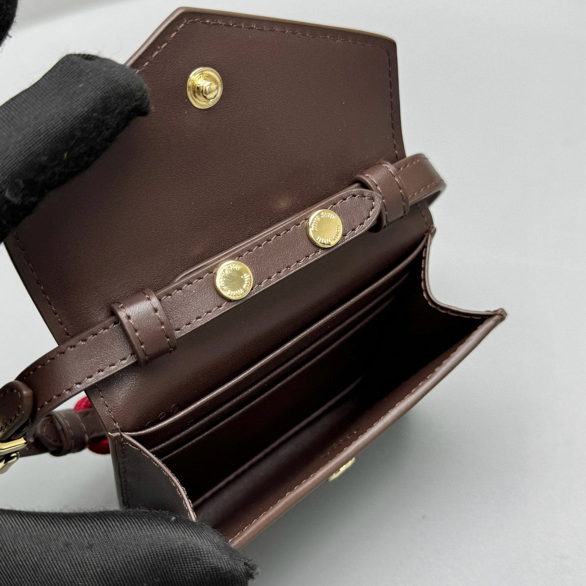 MIU M SHOULDER STRAP WALLET