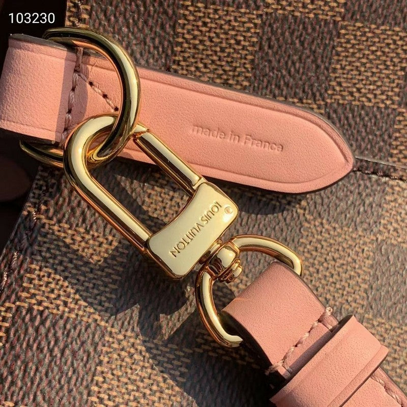 I W Fashion Lu-Vi bags - 17225