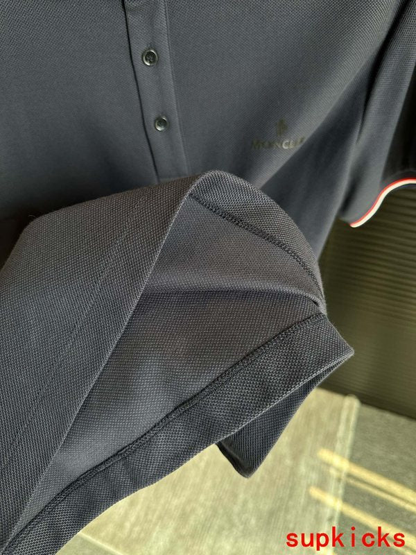 Moncler Luxury Cloth