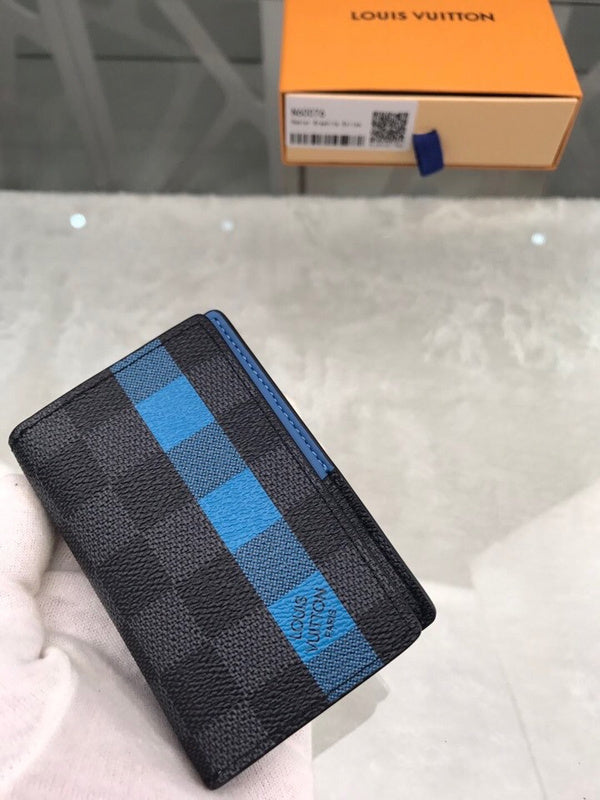 I W Fashion Lu-Vi bags - 11000