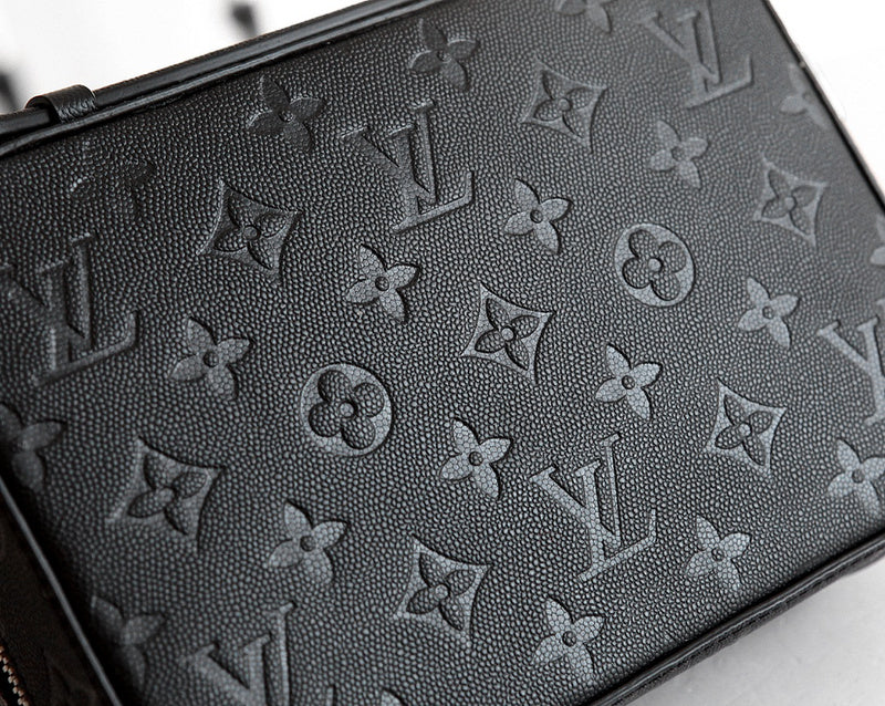 I W Fashion Lu-Vi Bags - 16935