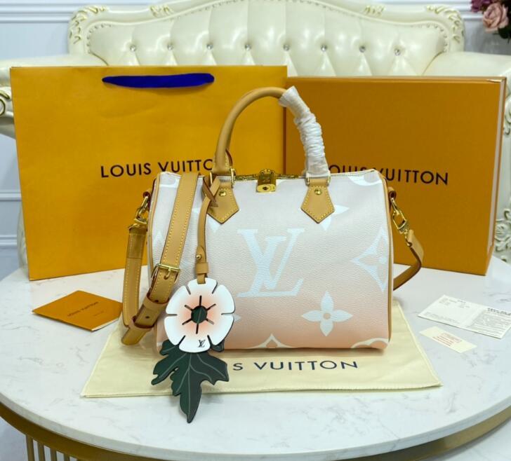 Ava’s Mode - LOV Bags - 2419