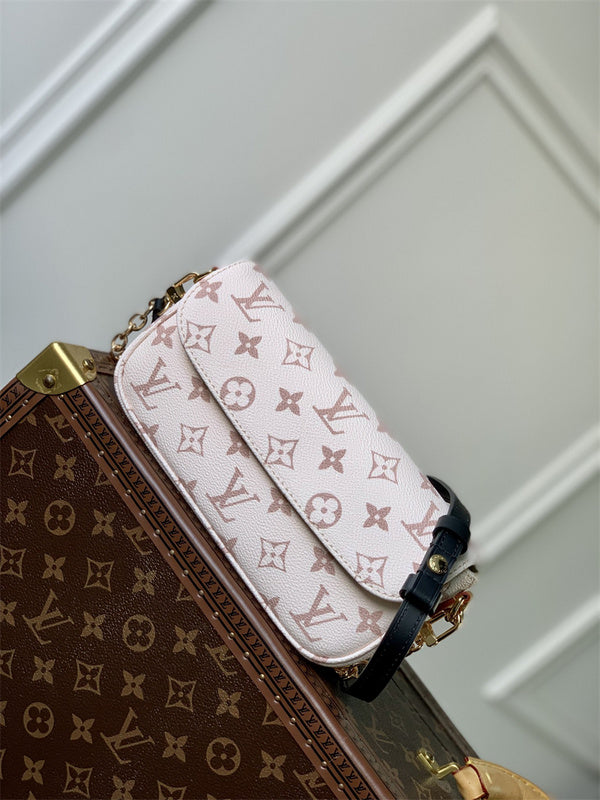PHA - LOV Bags - 245
