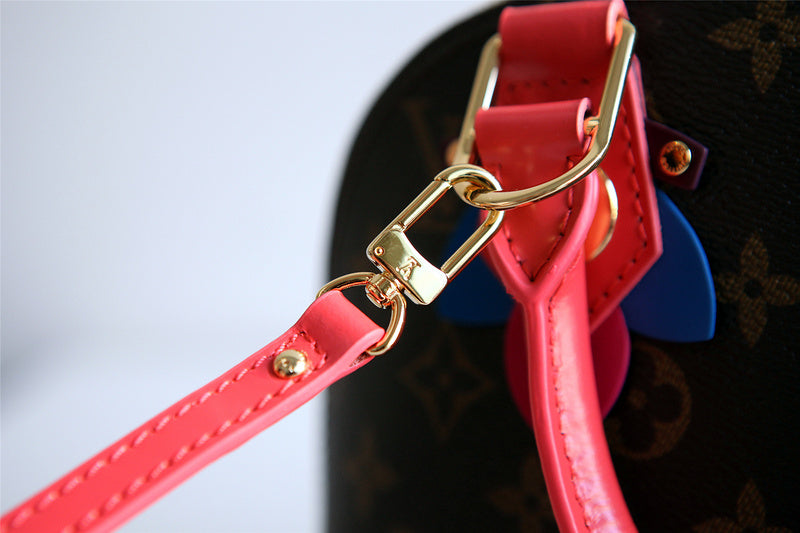 I W Fashion Lu-Vi bags - 8281