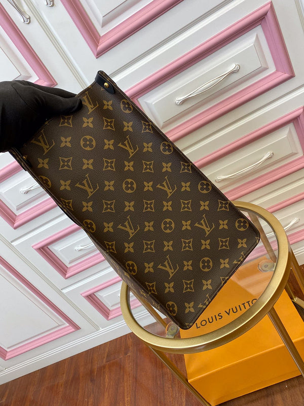 I W Fashion Lu-Vi bags - 17806