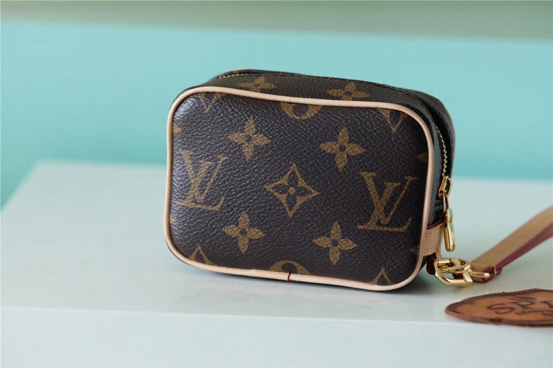 I W Fashion Lu-Vi bags - 8858