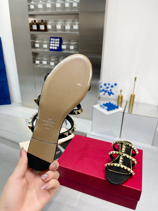 Valentino GARAVANI Luxury Shoes