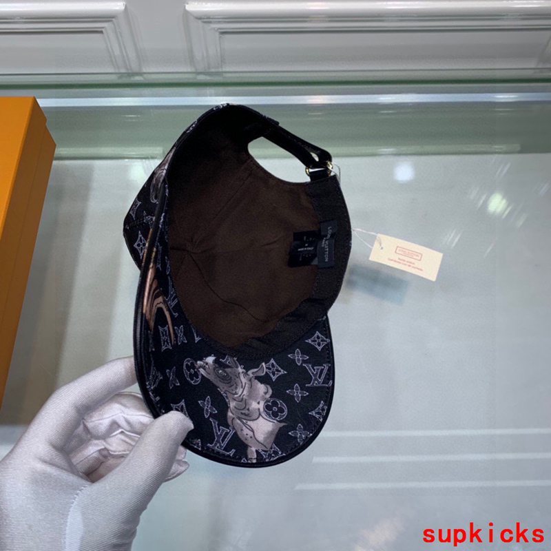 Louis Vuitton Luxury Cap