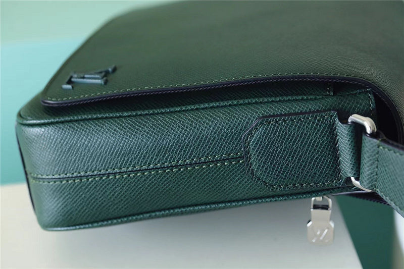 I W Fashion Lu-Vi bags - 10312