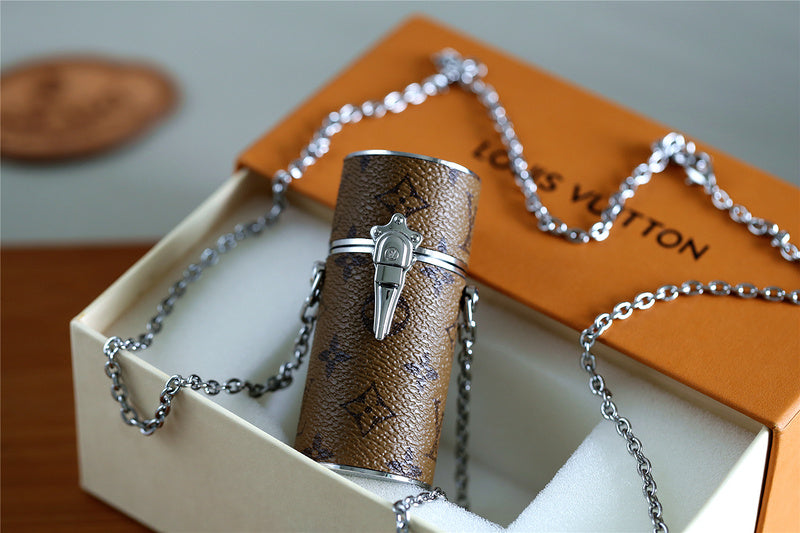 I W Fashion Lu-Vi bags - 9358