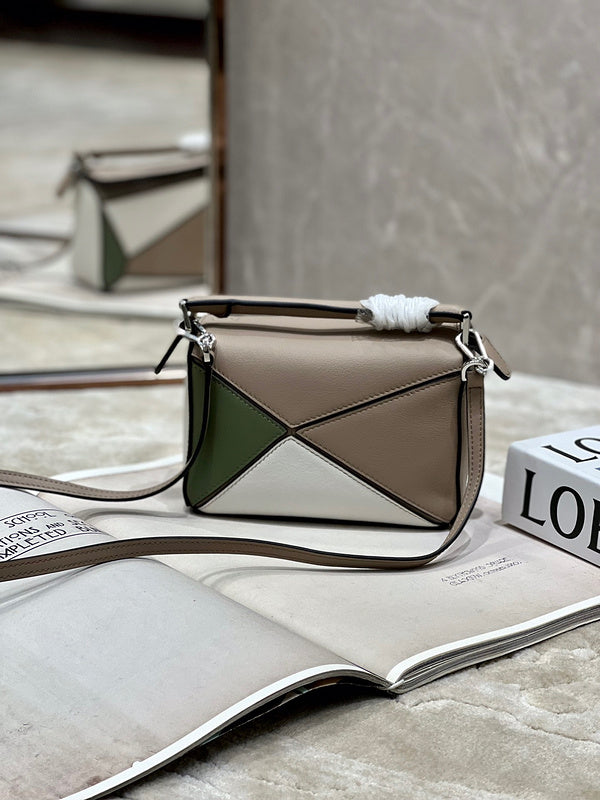 PHA - LWO Bags - 225