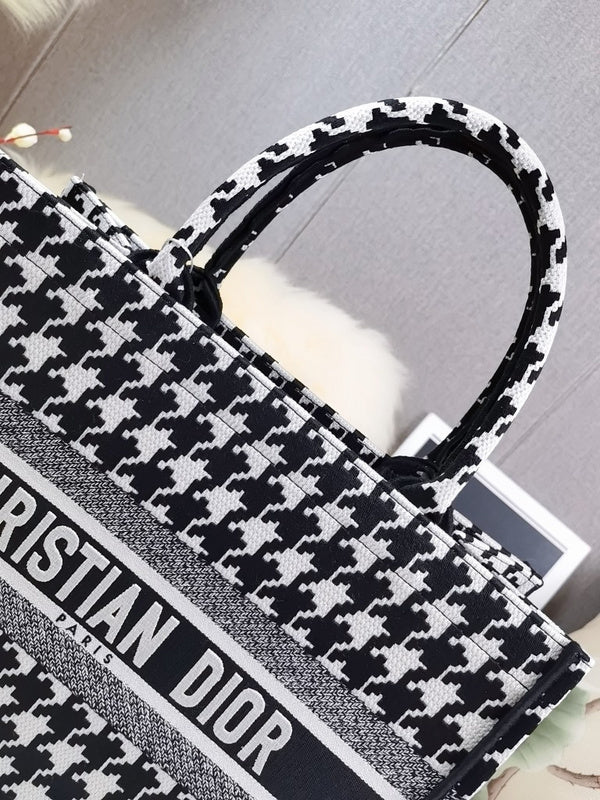 ENT - DOR Bags - 824