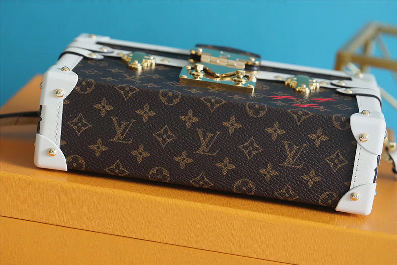 I W Fashion Lu-Vi bags - 8206