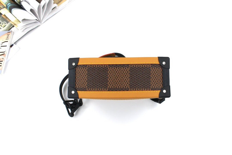 I W Fashion Lu-Vi bags - 17754