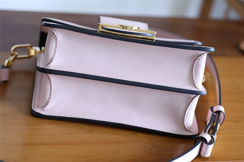 I W Fashion Lu-Vi bags - 8124