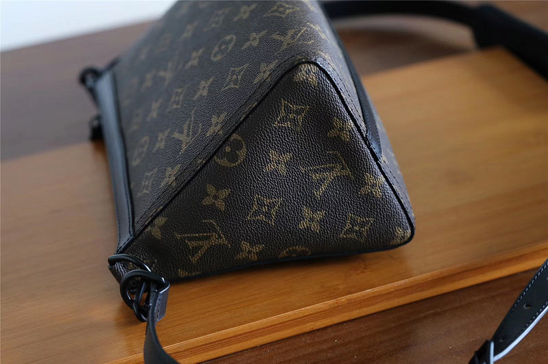 I W Fashion Lu-Vi bags - 10461