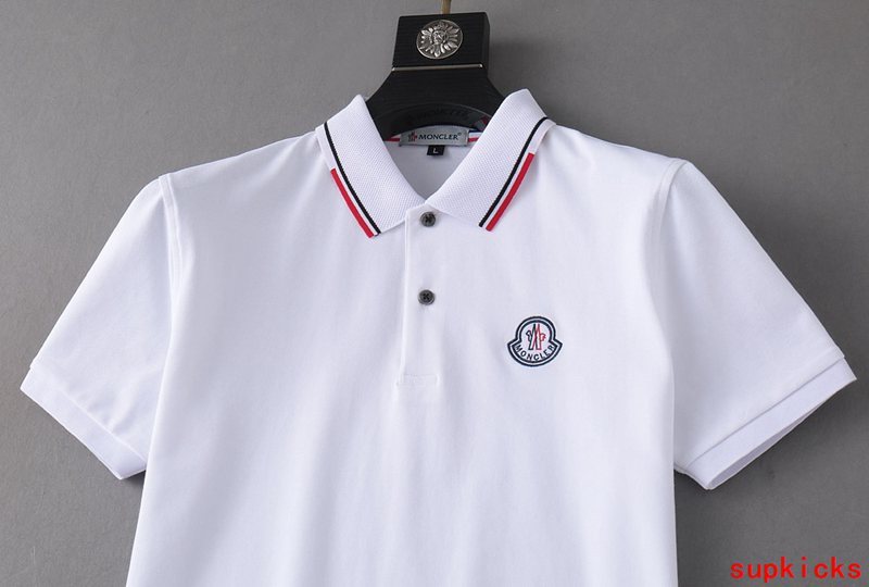 Moncler Luxury Cloth
