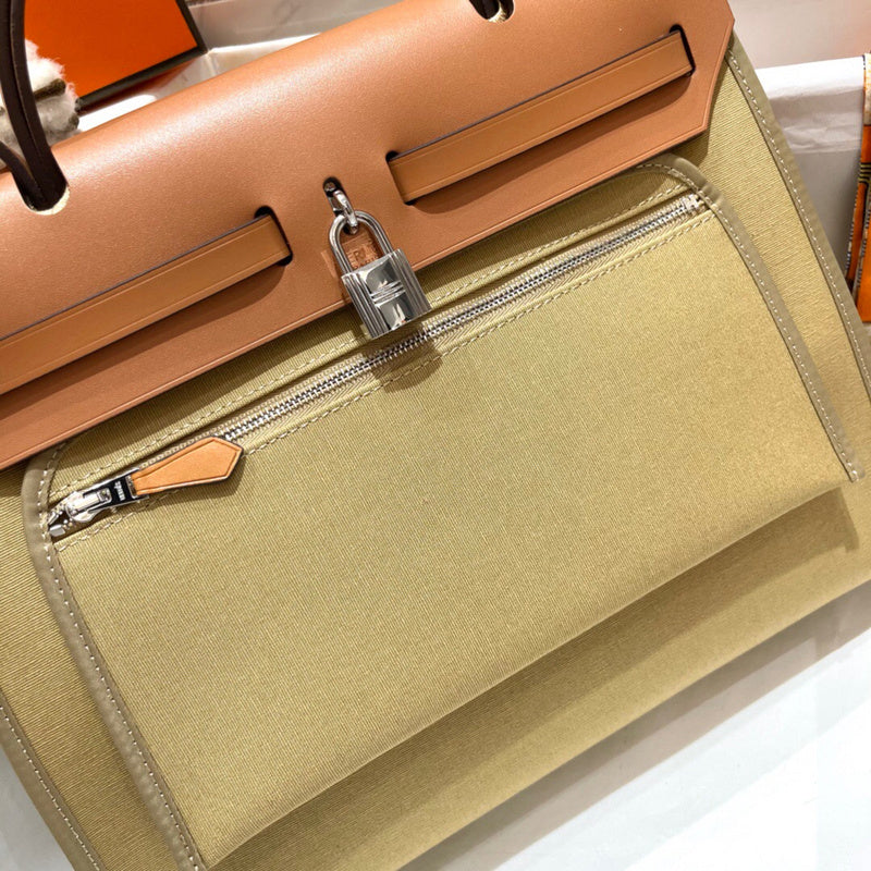 PHA - HMS Bags - 1702