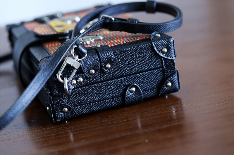 I W Fashion Lu-Vi bags - 8213