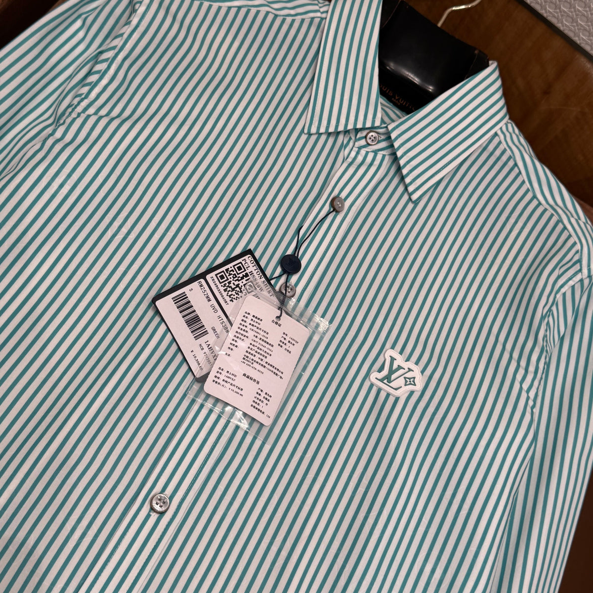 LOU SHIRT