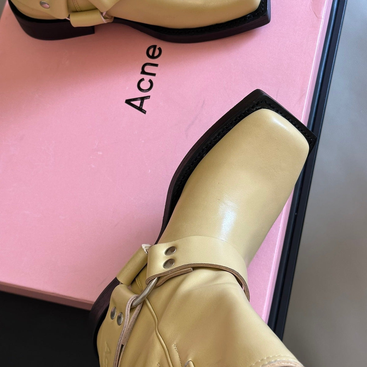 ACNE BOOTS