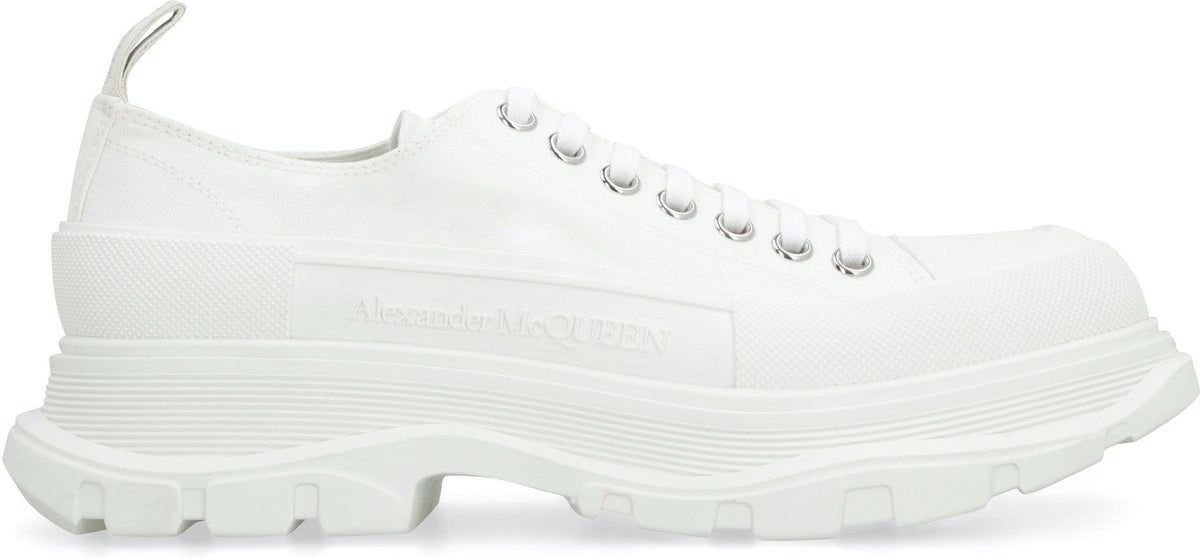 TREAD SLICK SNEAKERS