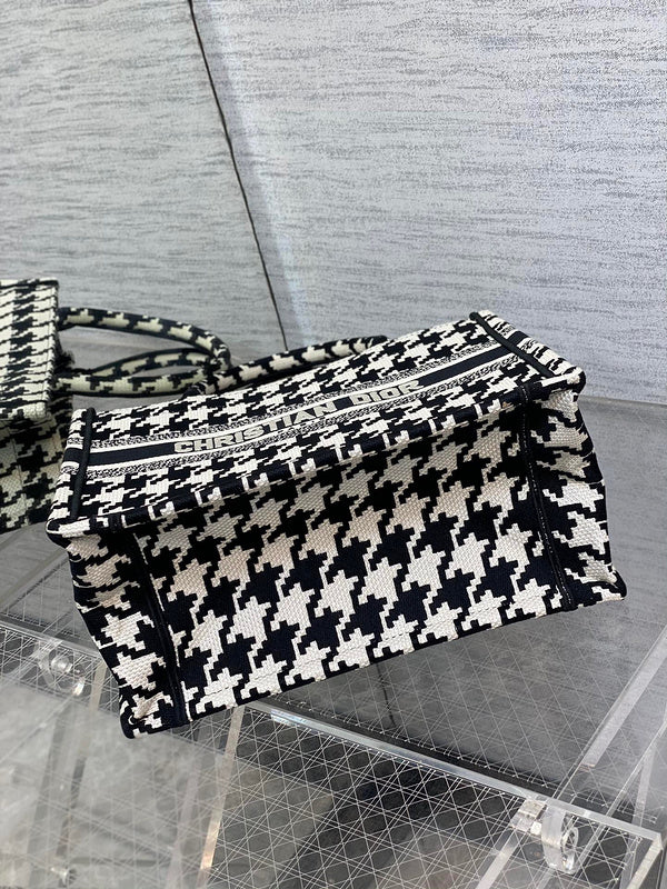 ENT - DOR Bags - 886