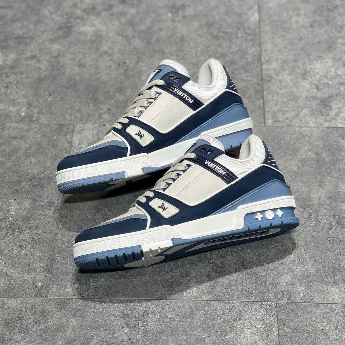 LOU TRAINERS