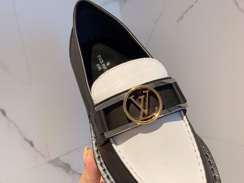 Louis Vuittion Luxury Shoes