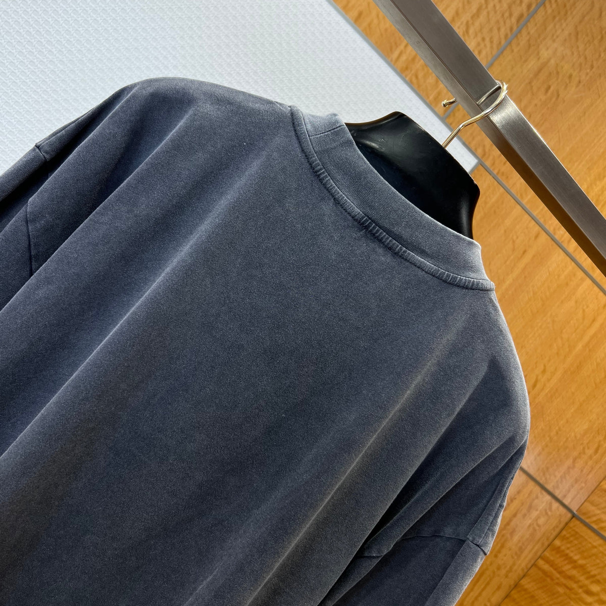 ACNE T-SHIRT