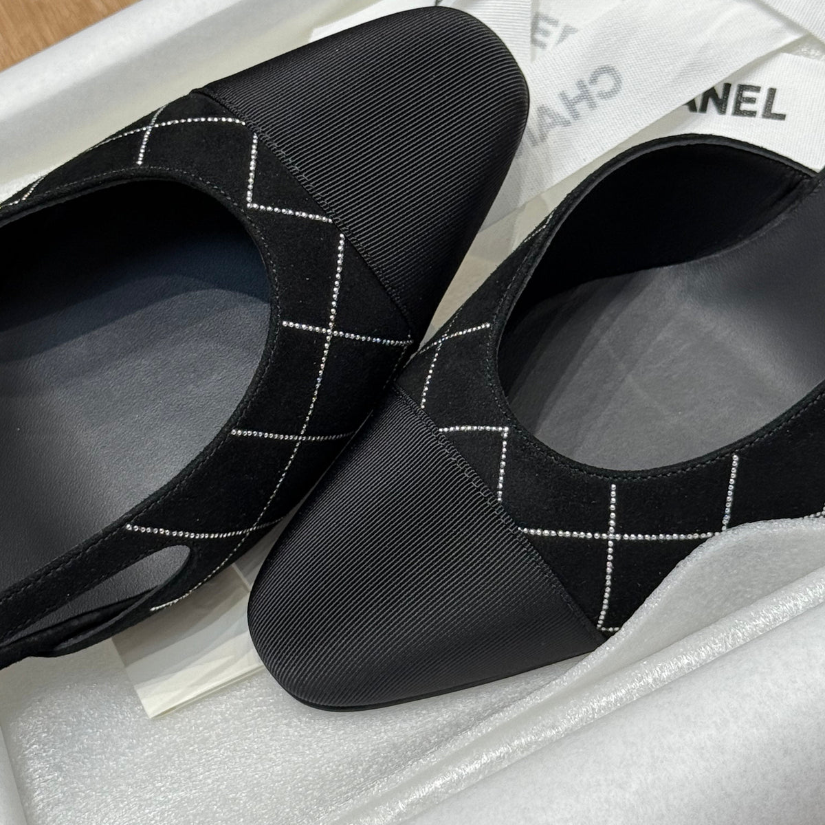 CC SLINGBACK PUMPS