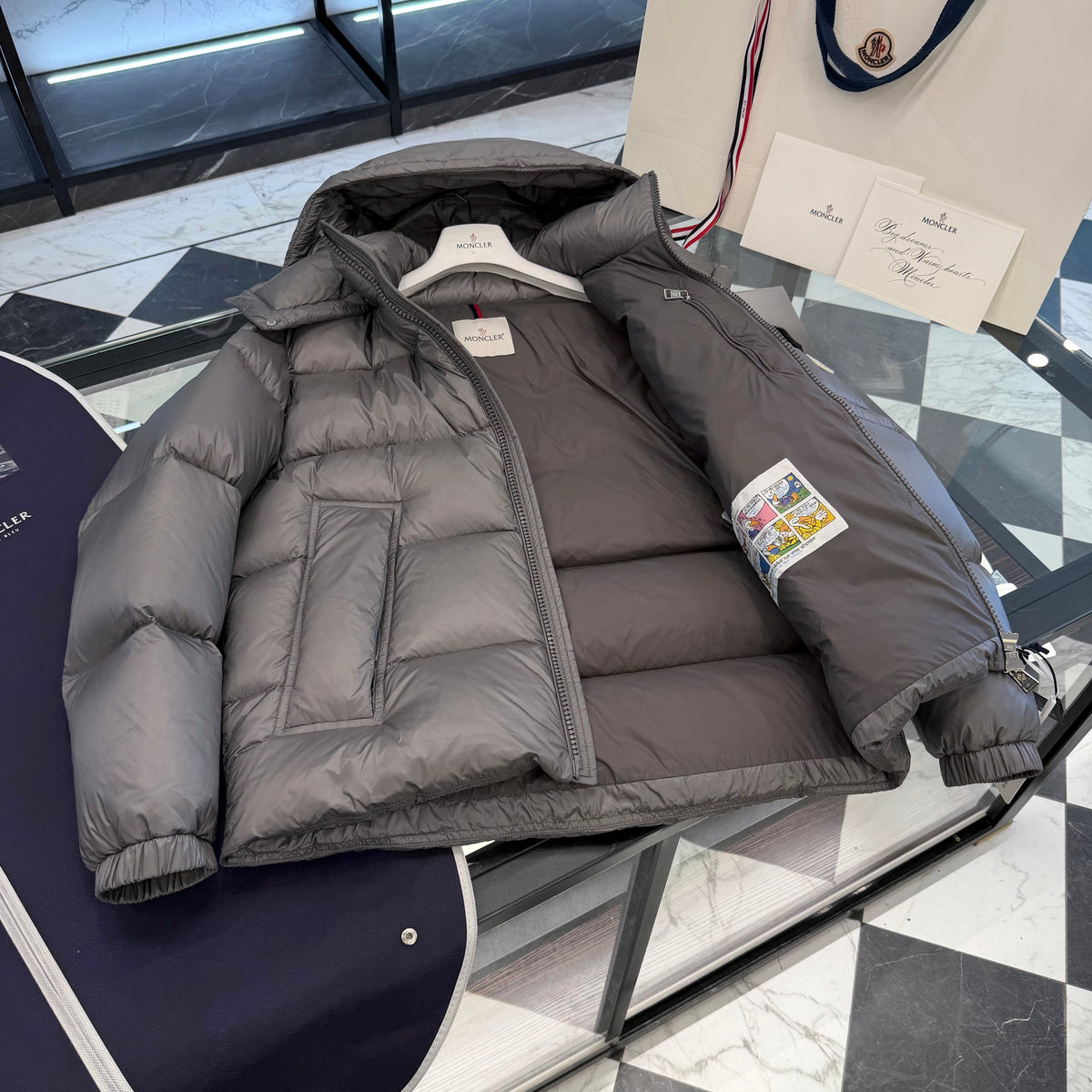 MONC COUYERE JACKET