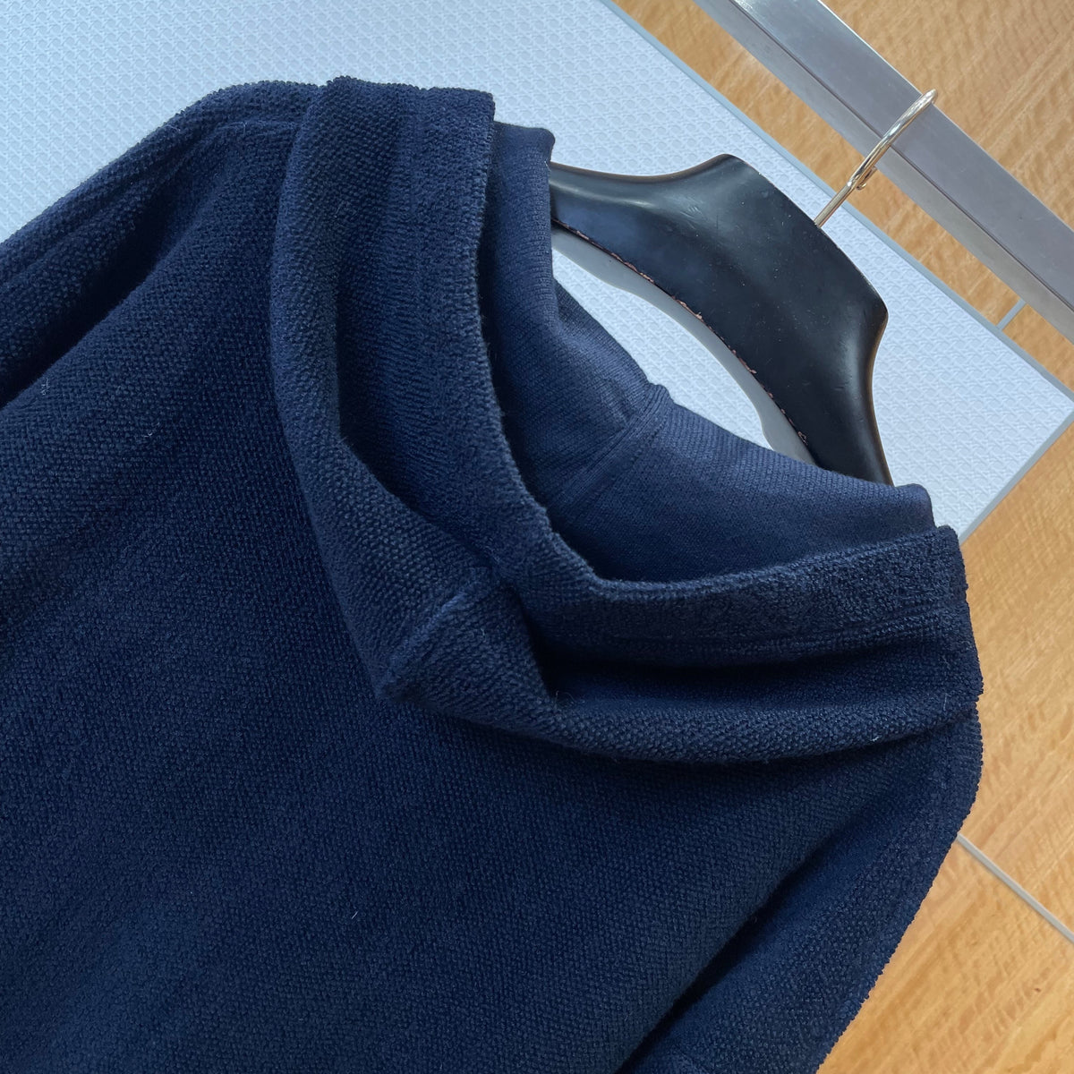 LOEW ZIP HOODIE
