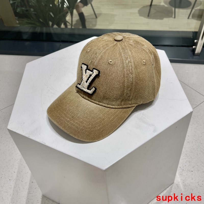 Louis Vuitton Luxury Cap
