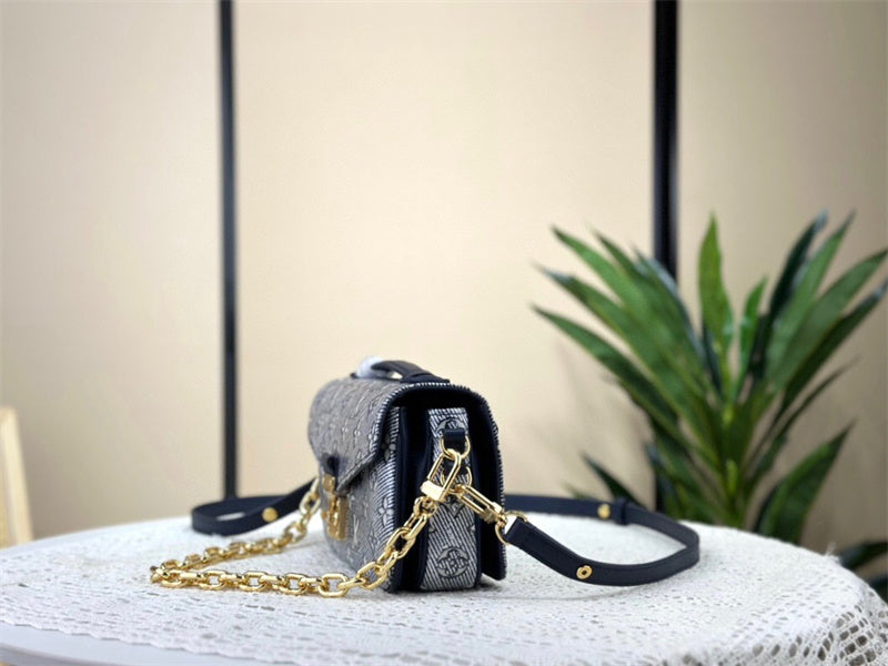 PHA - LOV Bags - 655