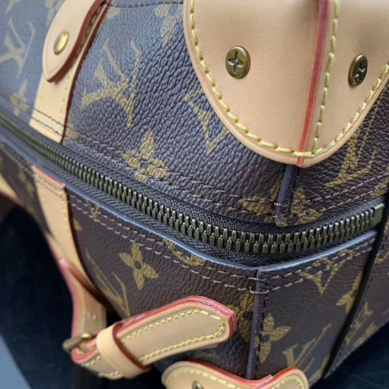 I W Fashion Lu-Vi bags - 17803