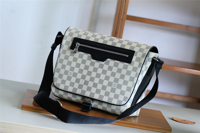 I W Fashion Lu-Vi bags - 10498