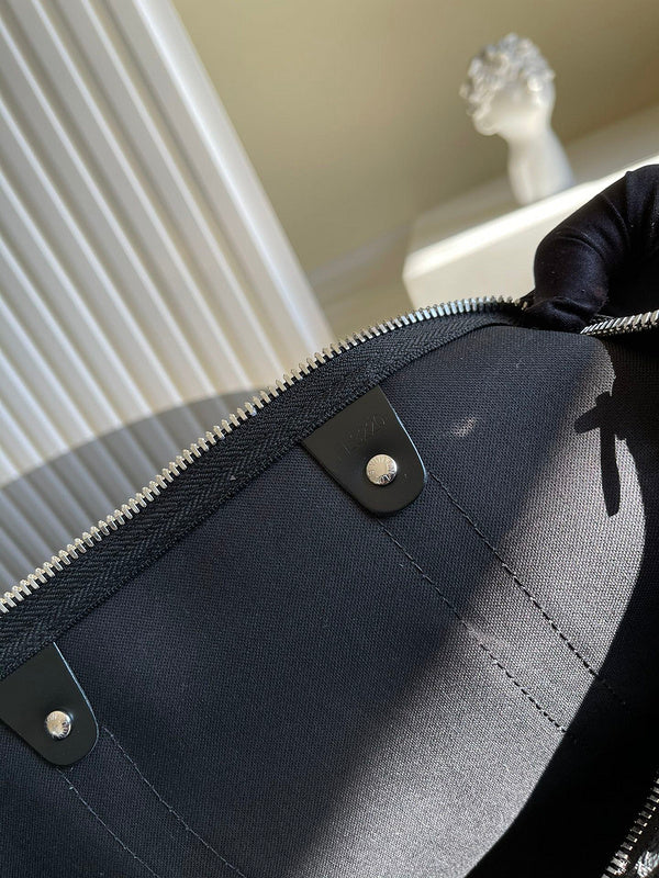 I W Fashion Lu-Vi bags - 17033