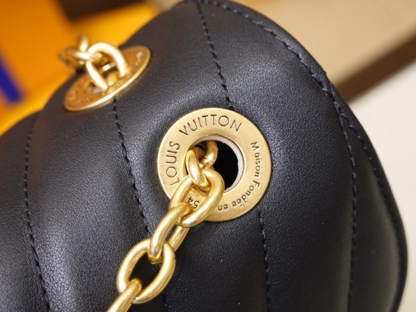 LOV2 Bags - Luxurious Bags  823
