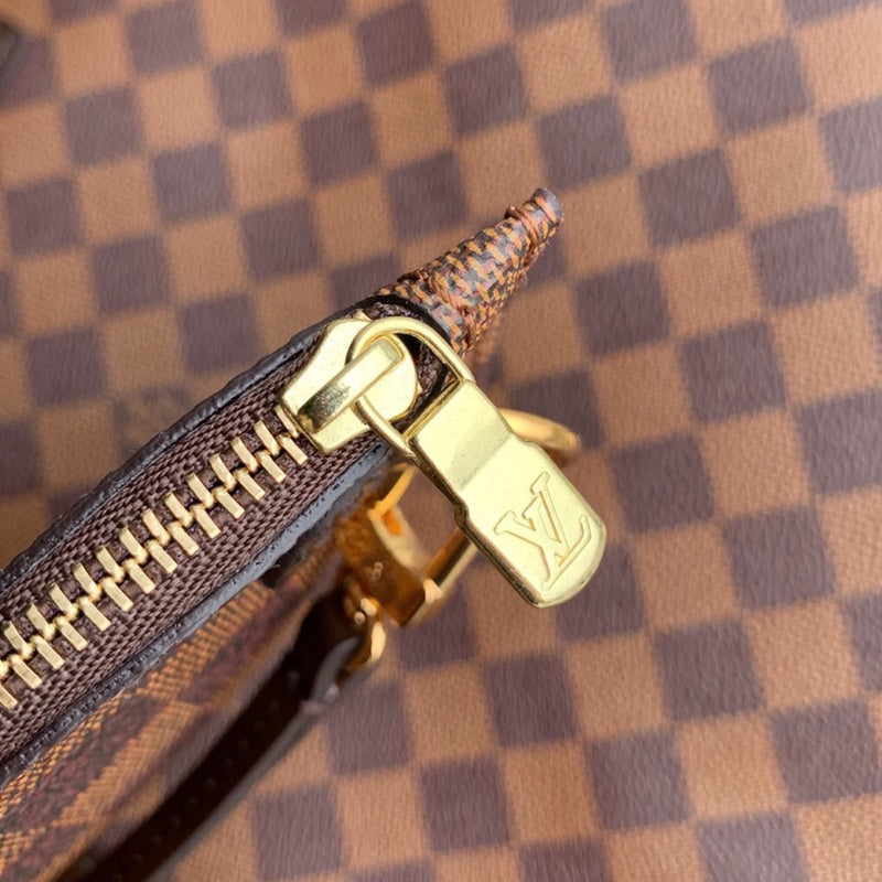 LOV2 Bags - Luxurious Bags  2855