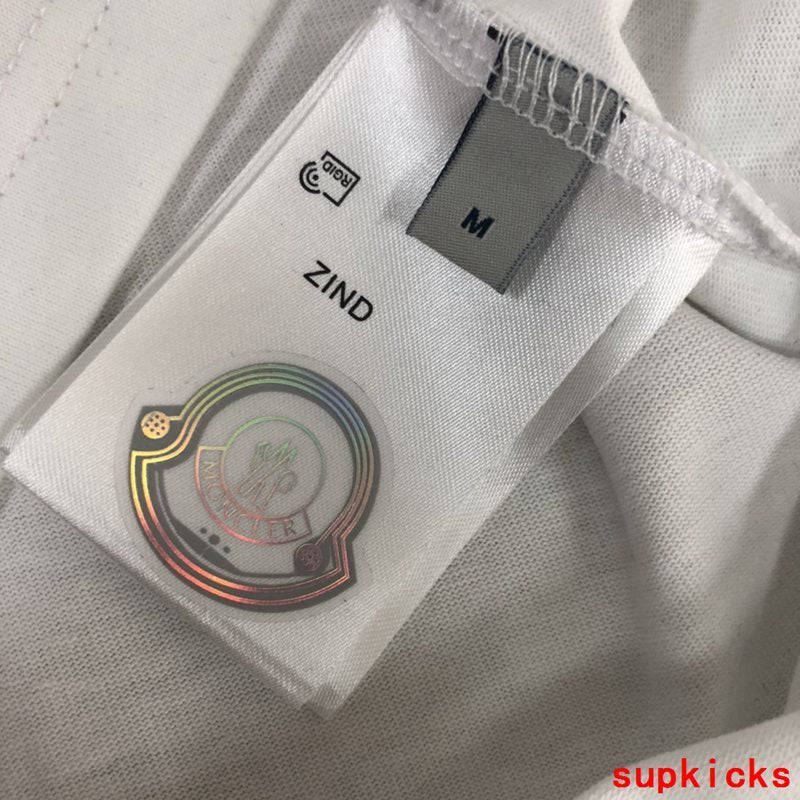 Moncler Luxury Cloth