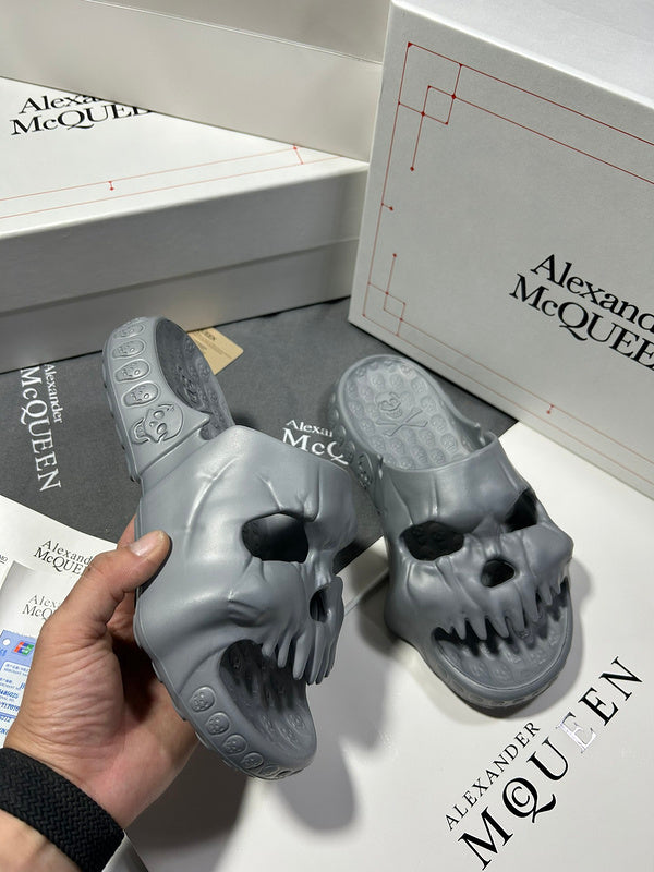 Alexander McQUEEN Luxury Shoes